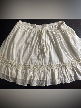 Ann Taylor LOFT White Linen Tiered Lined  Boho Skirt - Size L  Adjustable Waist